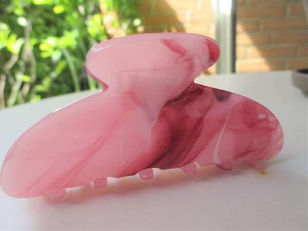 Hair Claw Lady - Image 2